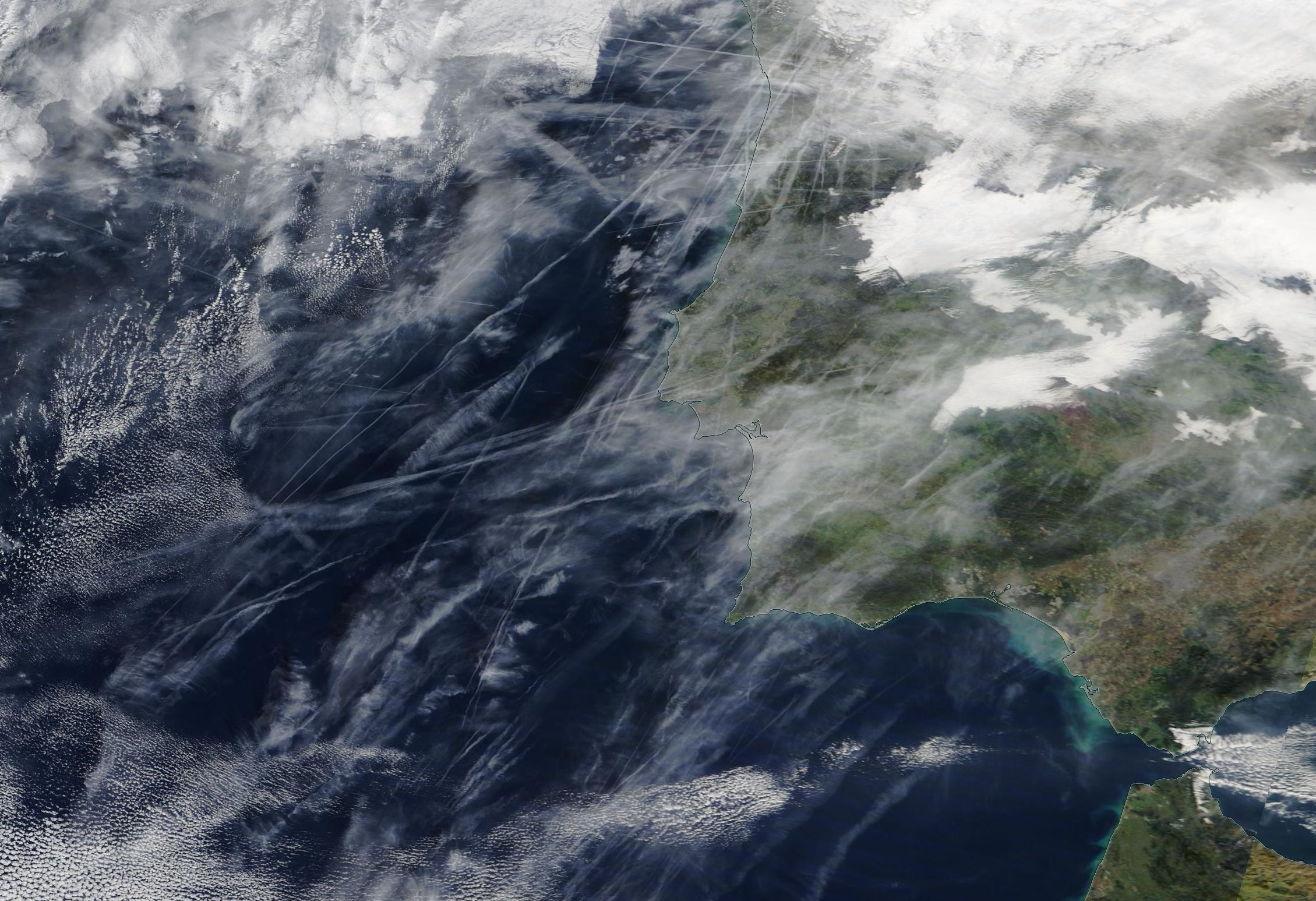 Lisbon, Porto, Portugal chemtrails geoengineering 22 Dec 2018 https://go.nasa.gov/35ztmfs
