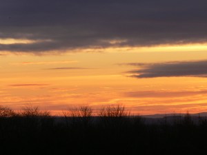 chemtrail NE UK Wed 9th Jan 2019 12:52 hrs GMT view to distant west chemtrails ie toward Cumbria, Brampton etc.