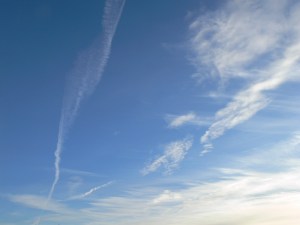 chemtrail UK 14:24 GMT 14th Jan 2019