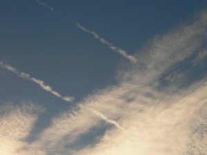 chemtrails UK 11:47 18th Jan 2019 NE England... this is an aluminized sky 100%