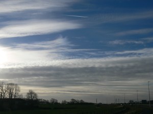 chemtrails UK 13:04 18th Jan 2019 NE England... this is an aluminized sky 100%