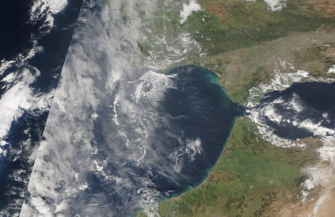 chemtrail Gibralter 21 Feb 2019