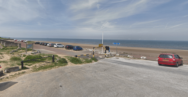 chemtrails wirral... https://www.liverpoolecho.co.uk/news/liverpool-news/angry-dad-put-fish-chips-15931890