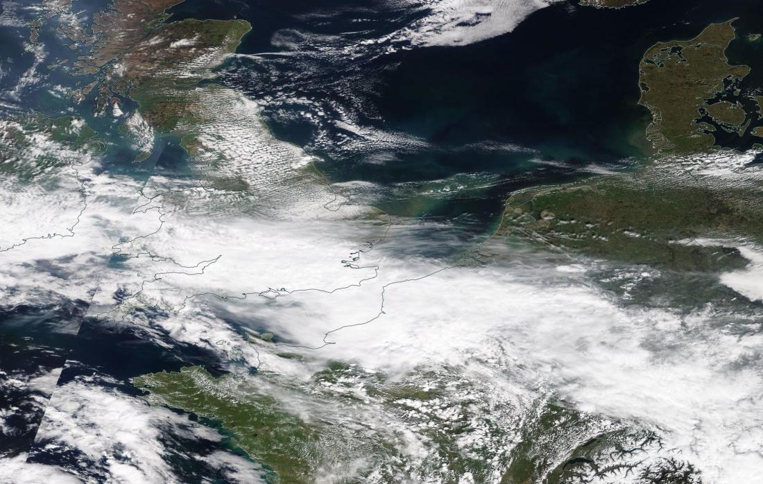 chemtrail geoengineering Thames, East Anglia, Netherlands, Brussels 9th April 2019 ...https://go.nasa.gov/2UD8qSo