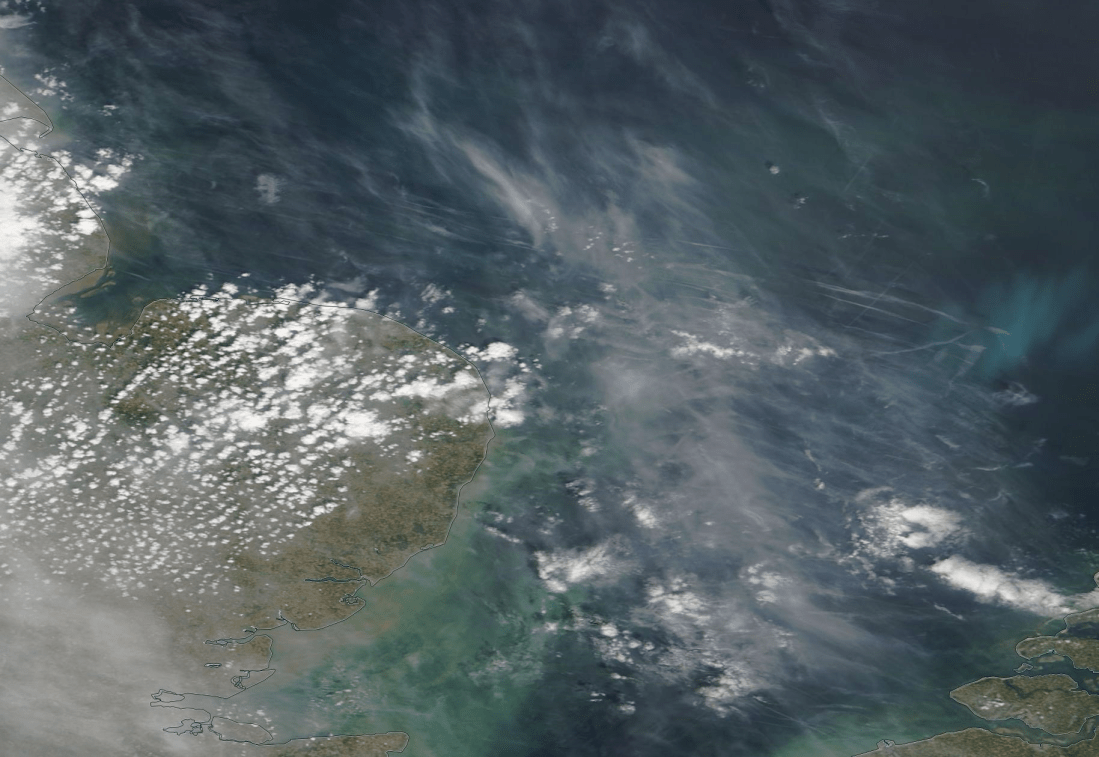 Thames, Humber, chemtrails geoengineering Wednesday 17 July 2019
