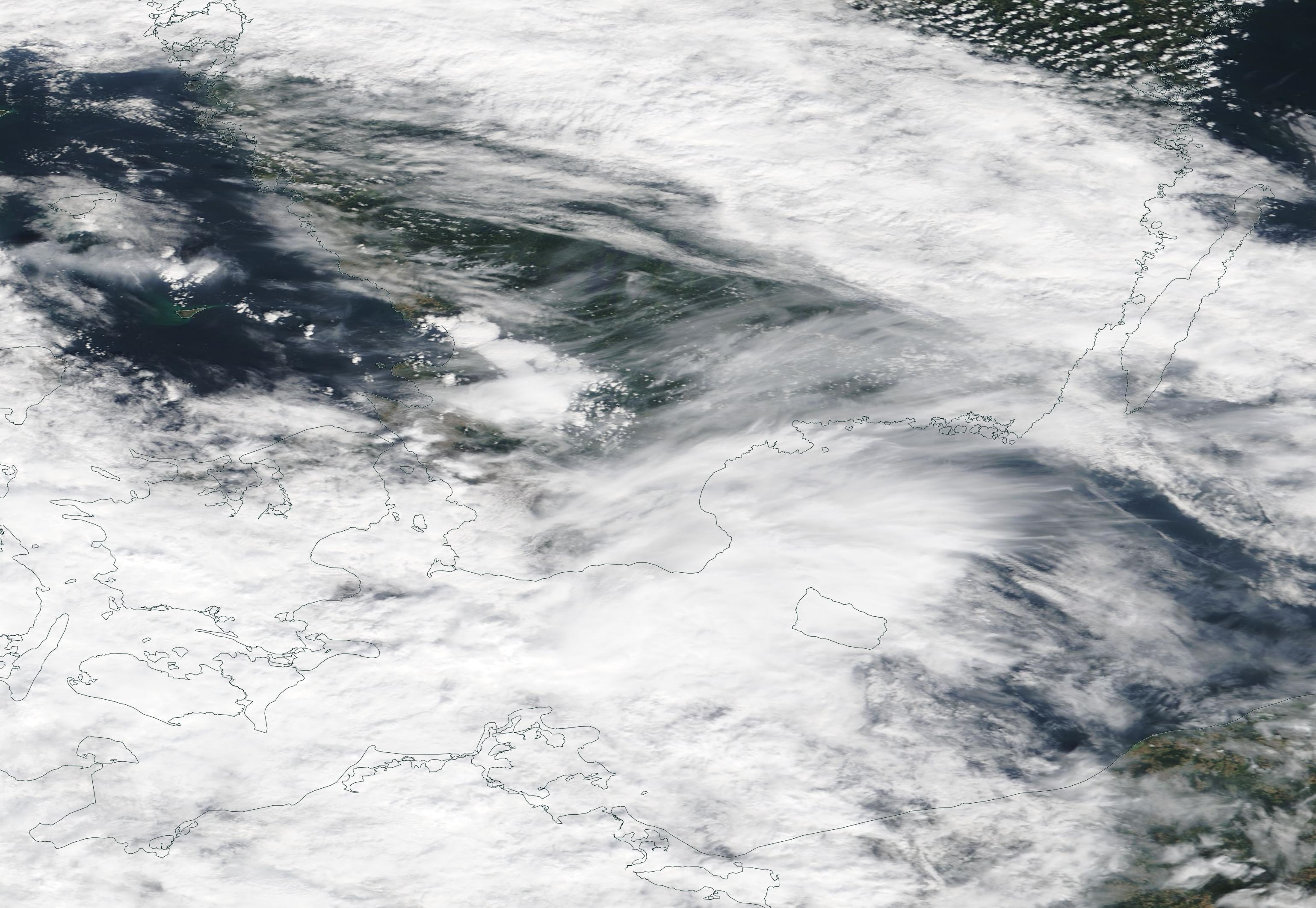 Denmark, Copenhagen, Bornholm, Oland chemtrails geoengineering 15 August 2019 ... https://go.nasa.gov/33A6kEr