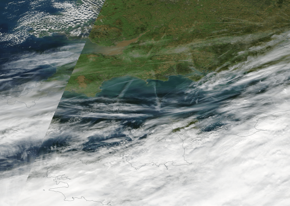Southern England, English Channel chemtrails in the sky above / geoengineering. https://go.nasa.gov/2Wt2M3R