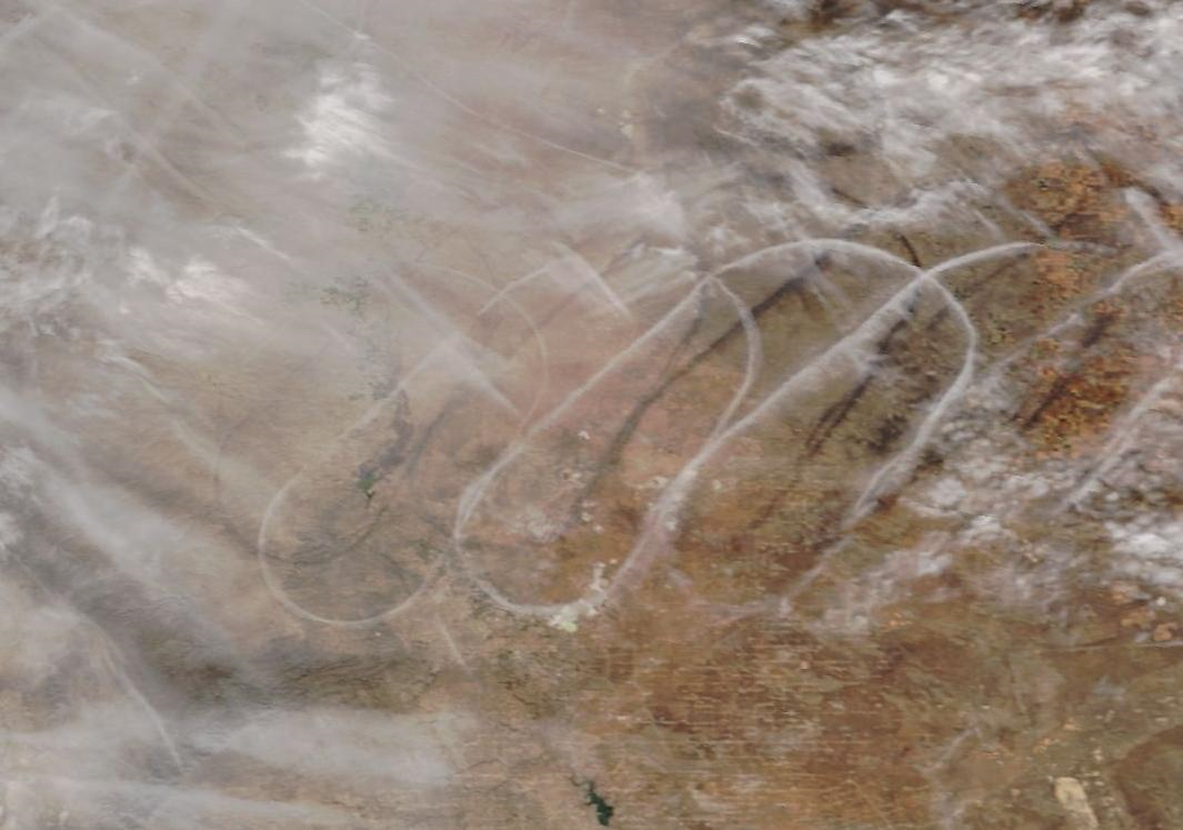 loop di loop chemtrail geoengineering Friday 6th Dec 2019 central USA. El Paso, Lubbock, Odessa, Amarillo. https://go.nasa.gov/2DWLpzY