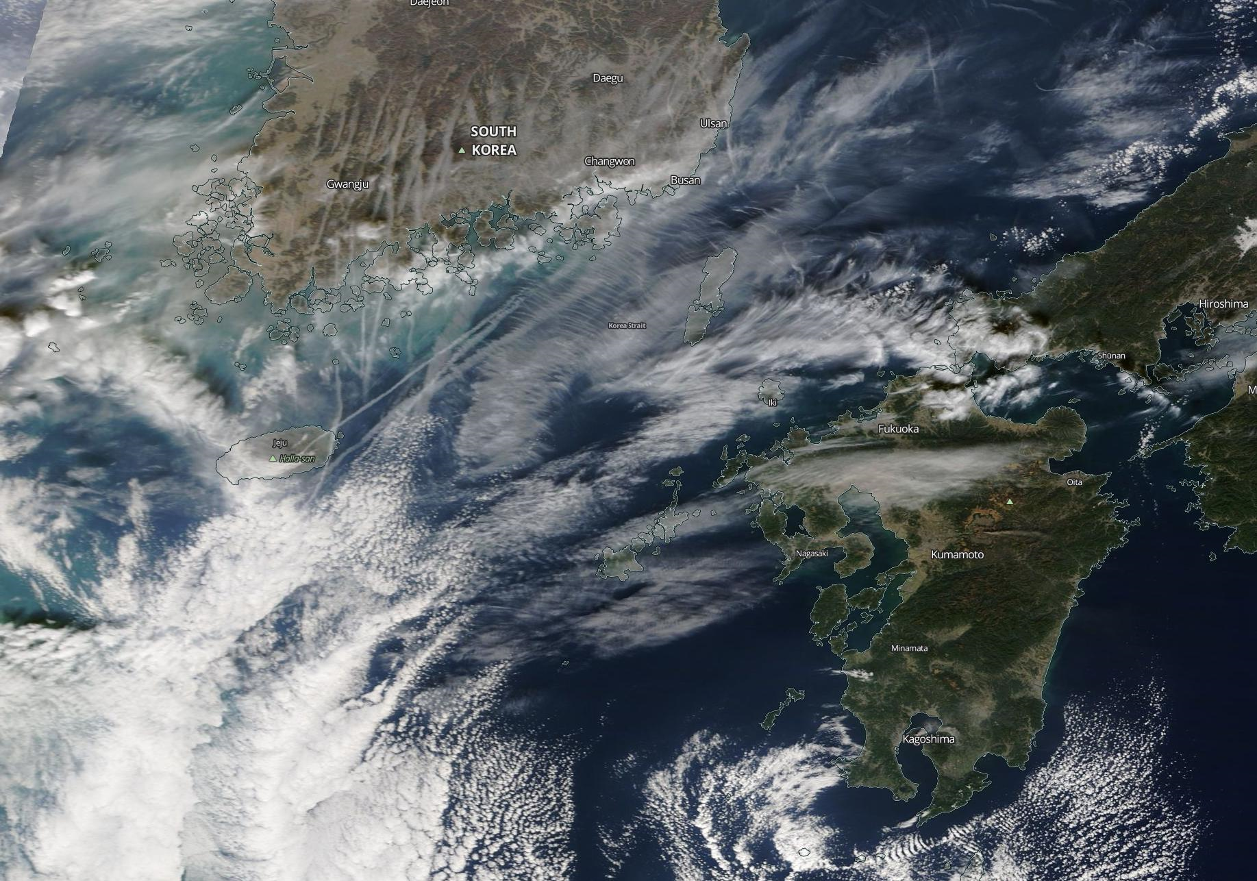 South Korea, Nagasaki, Busan, Ulsan, probable chemtrail geoengineering. Friday 13th Dec 2019. https://go.nasa.gov/2PILEEc