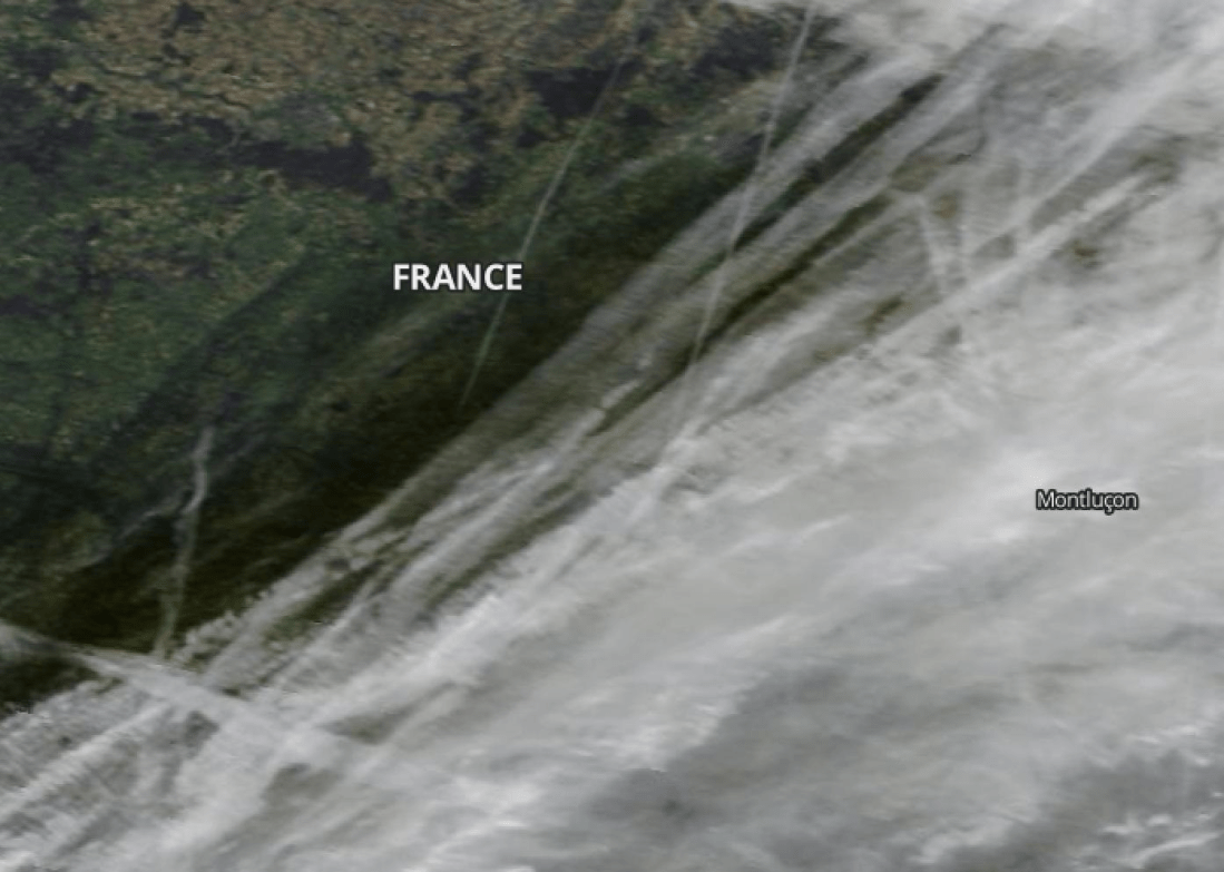 Close-up chemtrail France 31 Dec 2019. https://go.nasa.gov/2rKKU9D