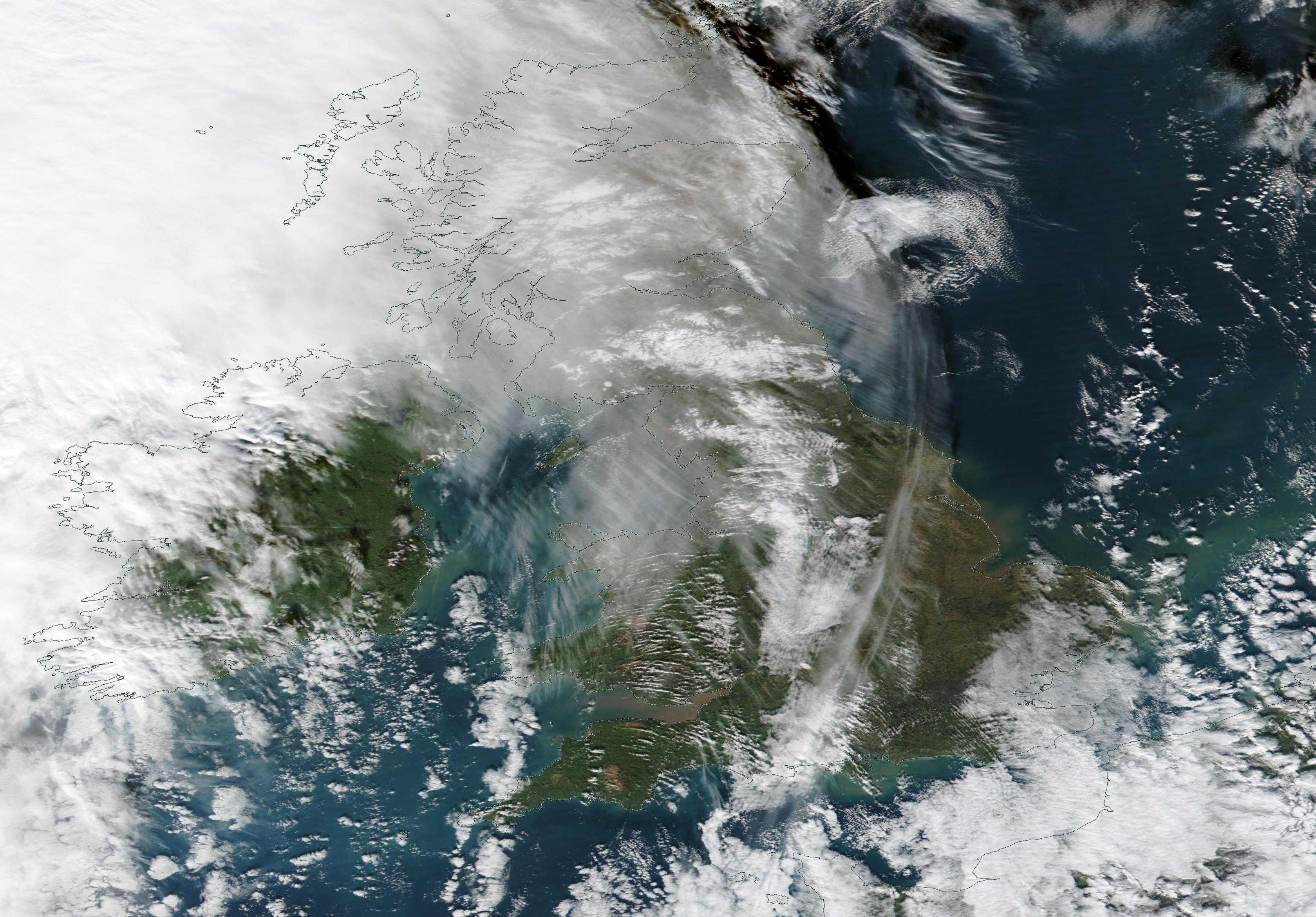 England chemtrails, 10 Jan 2020. https://go.nasa.gov/2NcYuKi